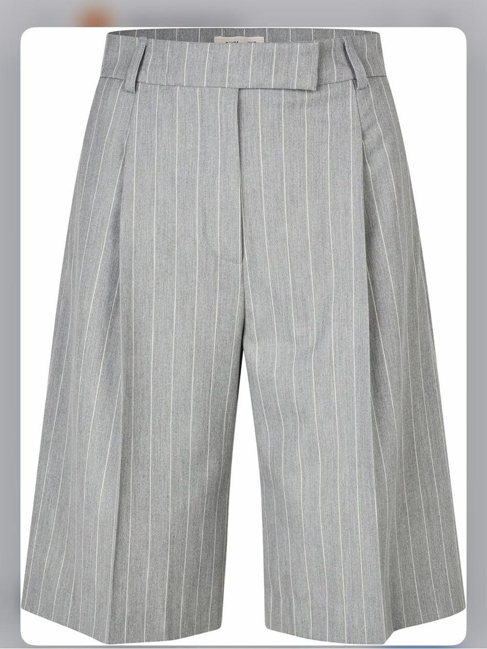 Baum und pferdgarten Pinstripe Wide-Leg Culotte Bermuda Shorts - Light Gray